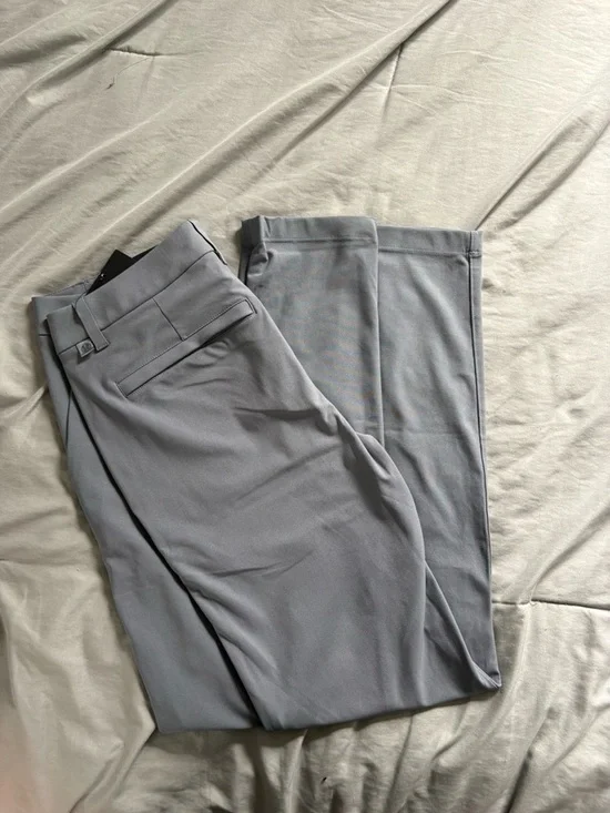 Lululemon ABC pants - Picture 2 of 7